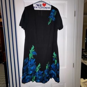 Elie Tahari Dress with threaded detail